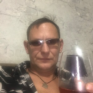 Александр Сквознов