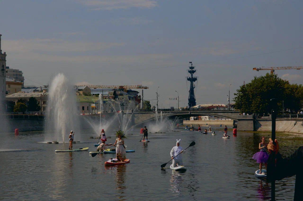 Костюмированный заплыв на сапбордах пройдет в выходные 🏄🏻‍♀️8сентября с 09:00 до 15:00
На маршруте с воды вы сможете насладиться всеми красотами Серебряного Бора
Для участия в костюмированном сап-запл... | Сетка — социальная сеть от hh.ru
