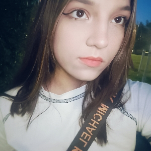 Оля Касьянова