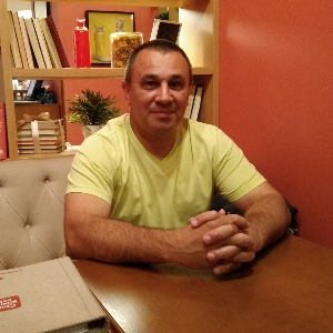 Андрей Викторович