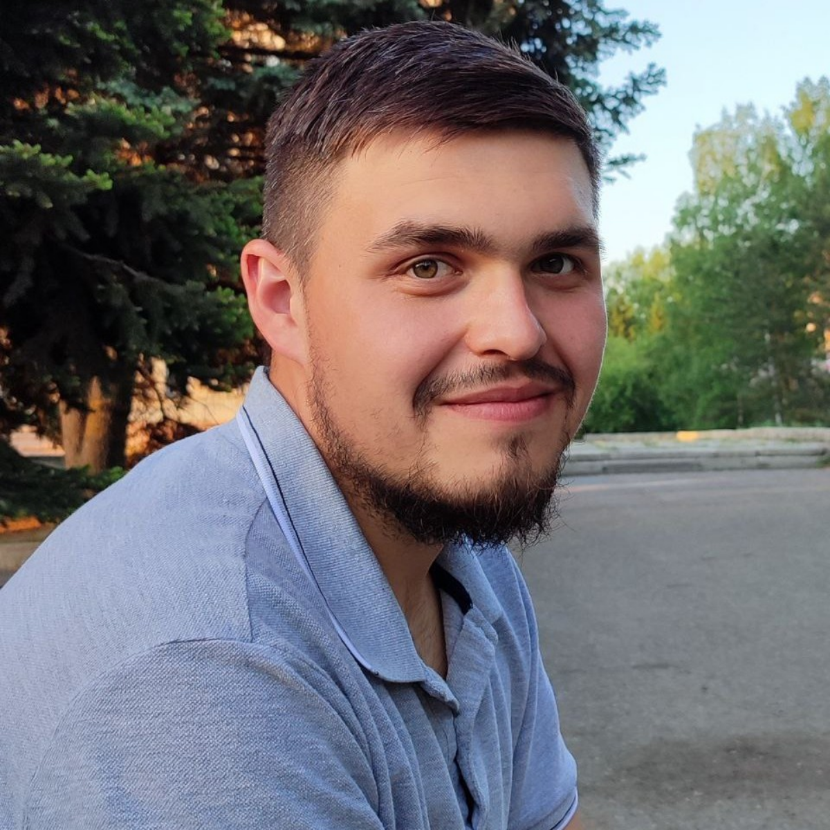 Илья Сергеев