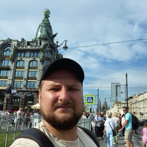 Антон Волков