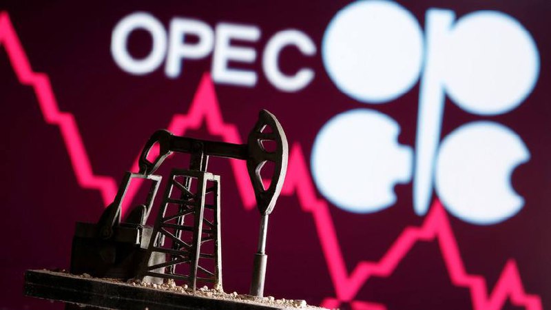 🛢 #нефть#опек
Восемь из десяти стран ОПЕК+ достигли договоренности об отсрочке на два месяца увеличения нефтедобычи, которое планировалось с октября, на 170 тыс. барр. в сутки | Сетка — социальная сеть от hh.ru