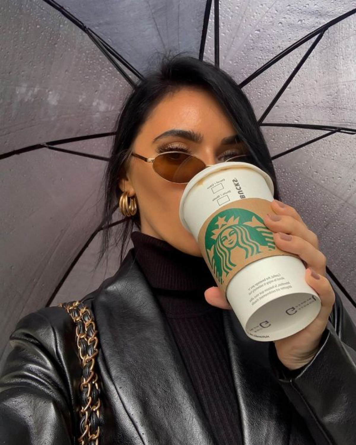 Трон под угрозой: Starbucks расстраивает клиентов и | Сетка — социальная сеть от hh.ru
