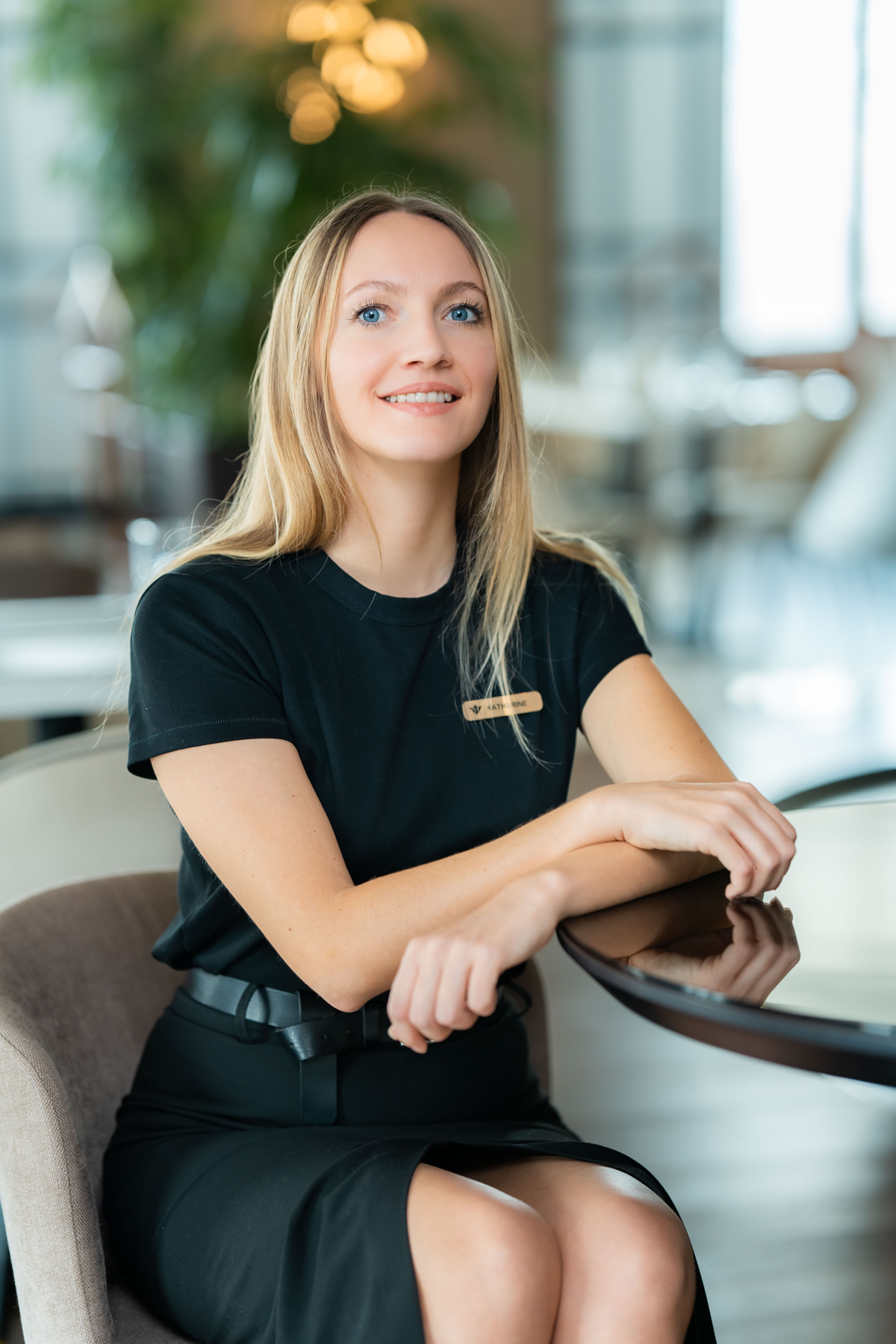 Деловой портрет для сотрудников отеля Rixos Красная поляна.
Портреты для использования во внутренней коммуникации | Сетка — социальная сеть от hh.ru
