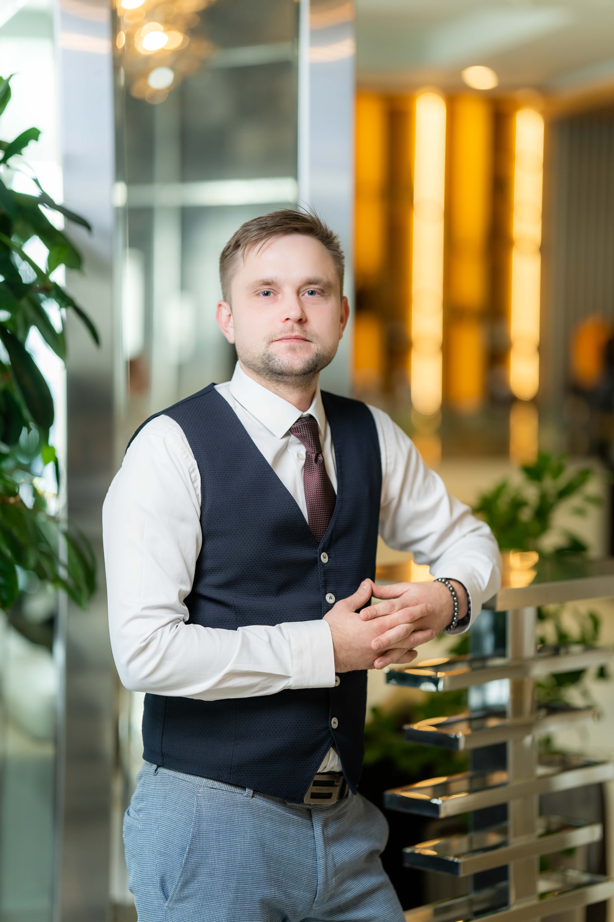 Деловой портрет для сотрудников отеля Rixos Красная поляна.
Портреты для использования во внутренней коммуникации | Сетка — социальная сеть от hh.ru