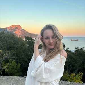 Илона Минакина | Сетка — социальная сеть от hh.ru