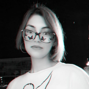 Ульяна Гнездилова | Сетка — социальная сеть от hh.ru