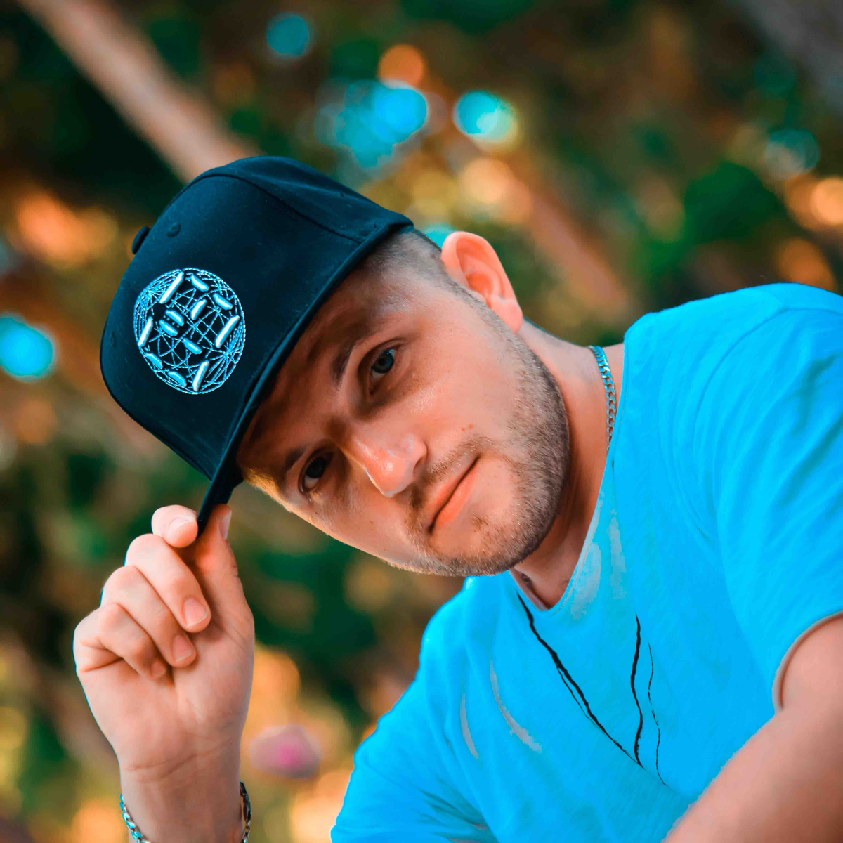 Денис Луничев