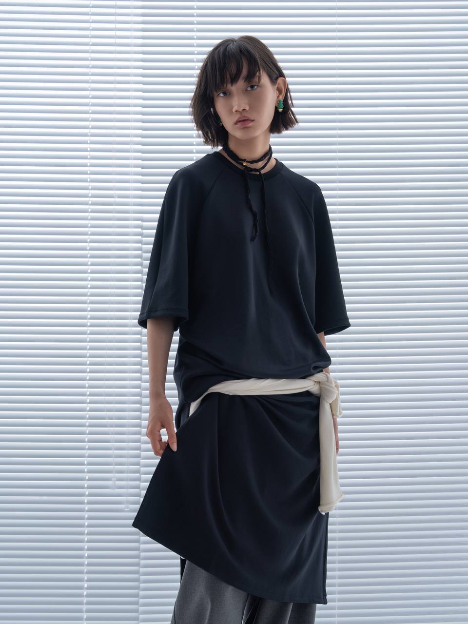 За uniform dressing (долговечные предметы гардероба, сочетающиеся между собой и не привязанные к горячим трендам) в России явно отвечает бренд Mellow | Сетка — социальная сеть от hh.ru