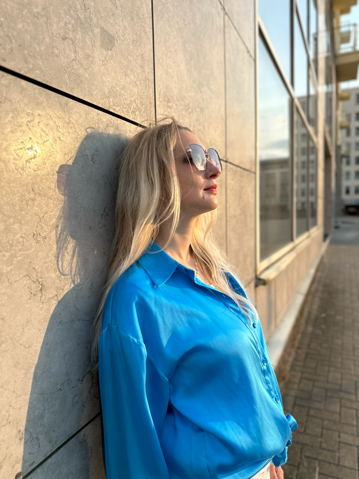 🔮 Нужен опыт. А где его взять, если ищут только с опытом.
Пролистала актуальные вакансии для junior специалистов и значительное большинство компаний требуют опыт сотрудника от 1 до 3 лет | Сетка — социальная сеть от hh.ru