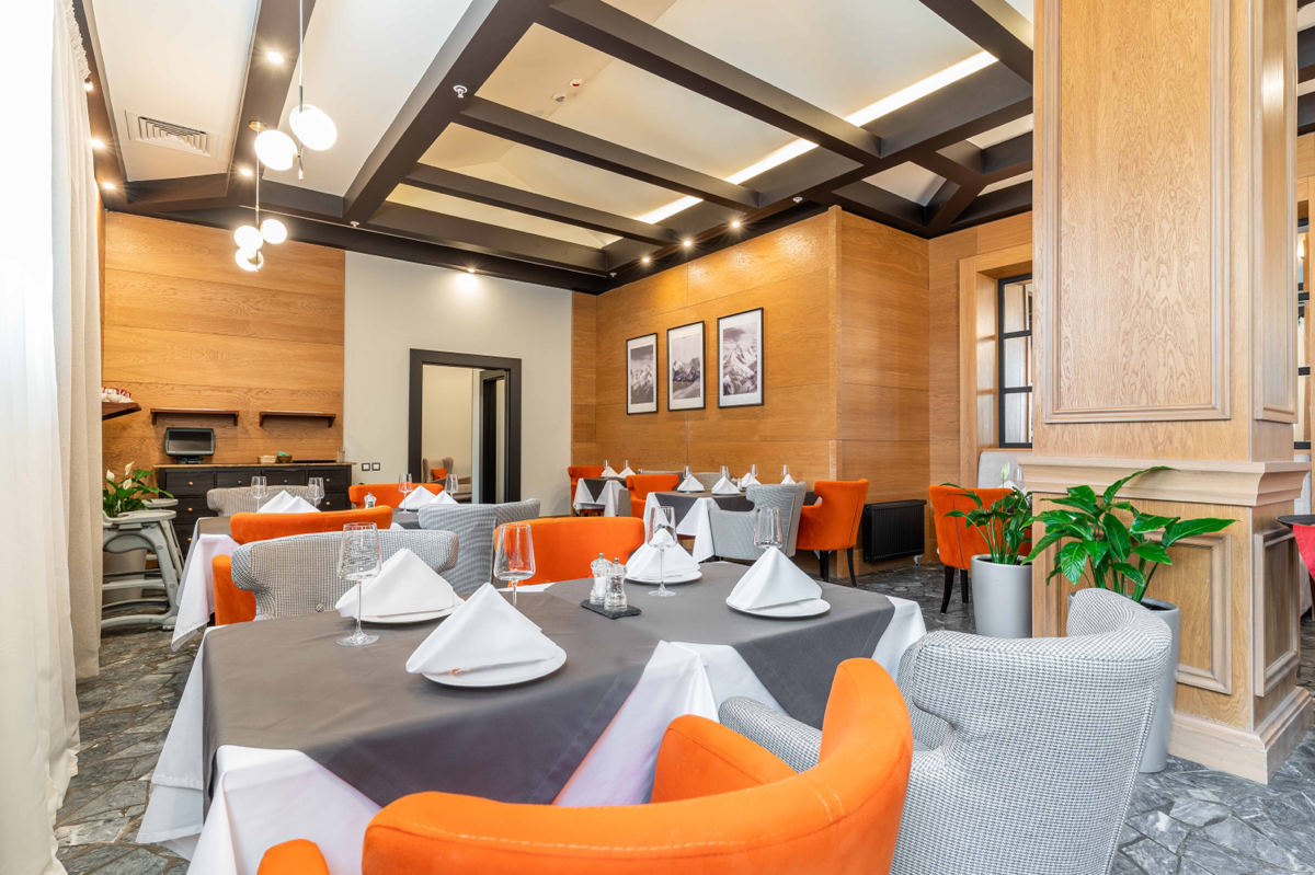 Интерьерная фотосъёмка в ресторане.
То что нужно для вашего заведения.
Если вы хотите сделать ваш ресторан ещё более привлекательным и запоминающимся, закажите интерьерную фотосъёмку | Сетка — социальная сеть от hh.ru