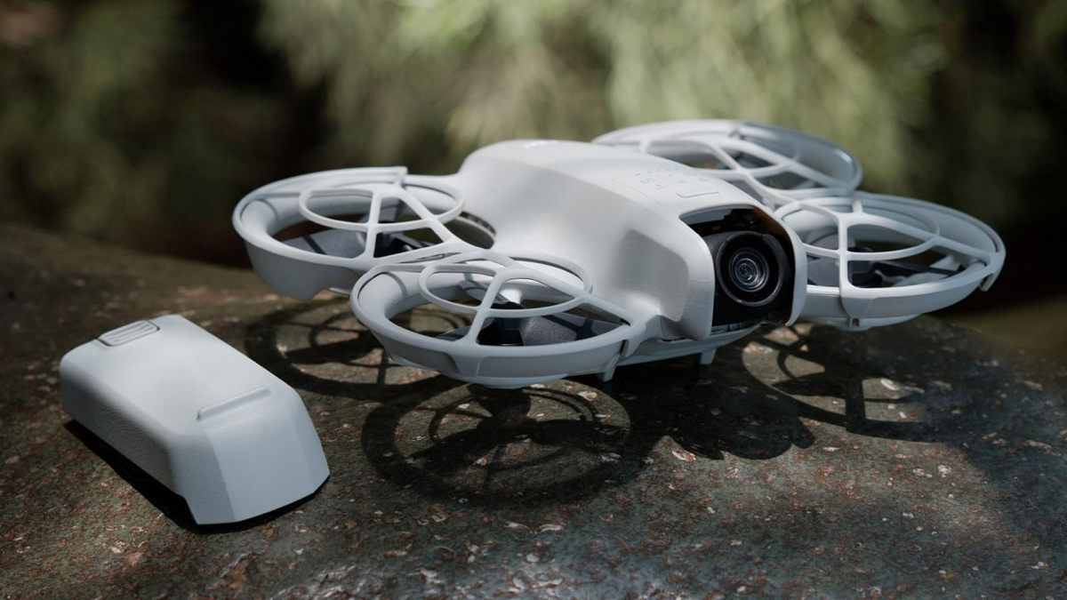 ⚡️Neo - самый маленький, легкий и доступный квадрокоптер от DJI 🚁
DJI Neo — компактный дрон, представленный в 2024 году | Сетка — социальная сеть от hh.ru