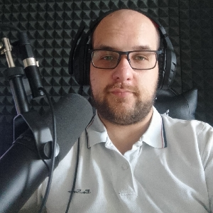 Алексей Назаренко