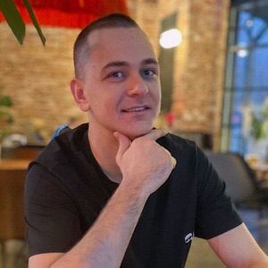 Артём Крайнов | Сетка — социальная сеть от hh.ru