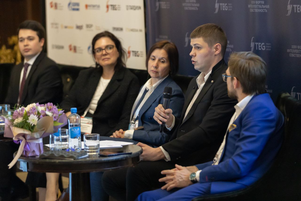 ЗАЩИТА КОММЕРЧЕСКОЙ ТАЙНЫ НА ПРЕДПРИЯТИИ
Я достаточно много времени посвятил вопросу связанному с защитой коммерческой тайны и информационной безопасности | Сетка — социальная сеть от hh.ru