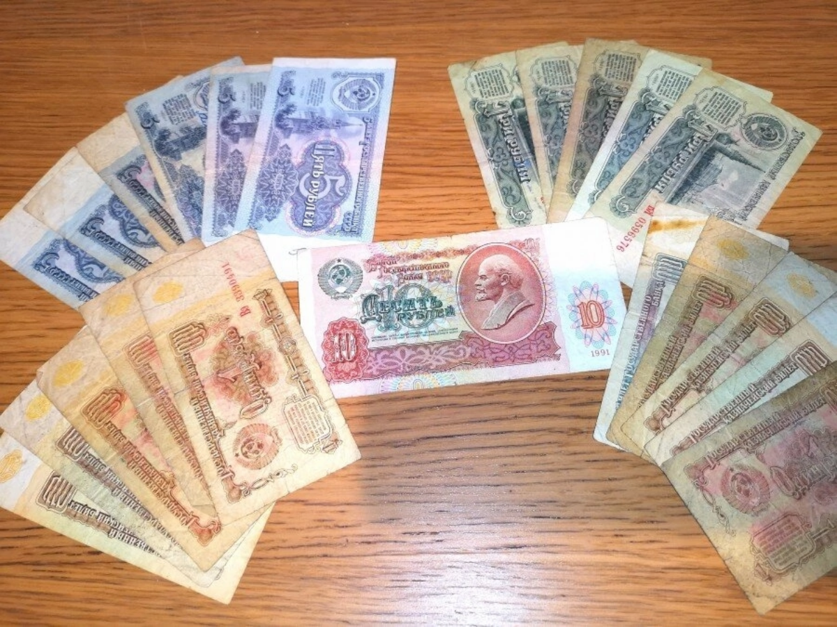 Кто помнит, что можно было купить на 65 рублей в СССР?
Я так понимаю у некоторых даже такие зарплаты были в те годы. | Сетка — социальная сеть от hh.ru