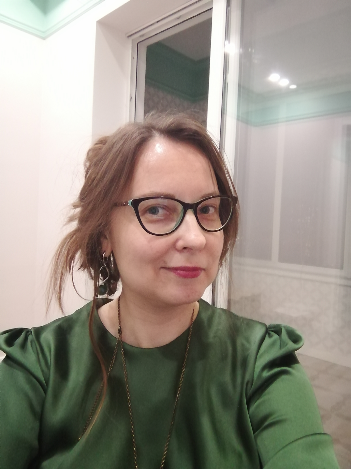 Дисциплина. Умение себя заставить, умение работать и достигать. Сила воли, полезные привычки, блаблабла. Пятилетку за три года.
Только вот... не слишком ли ее много?
Часики-то у всех тикают | Сетка — социальная сеть от hh.ru