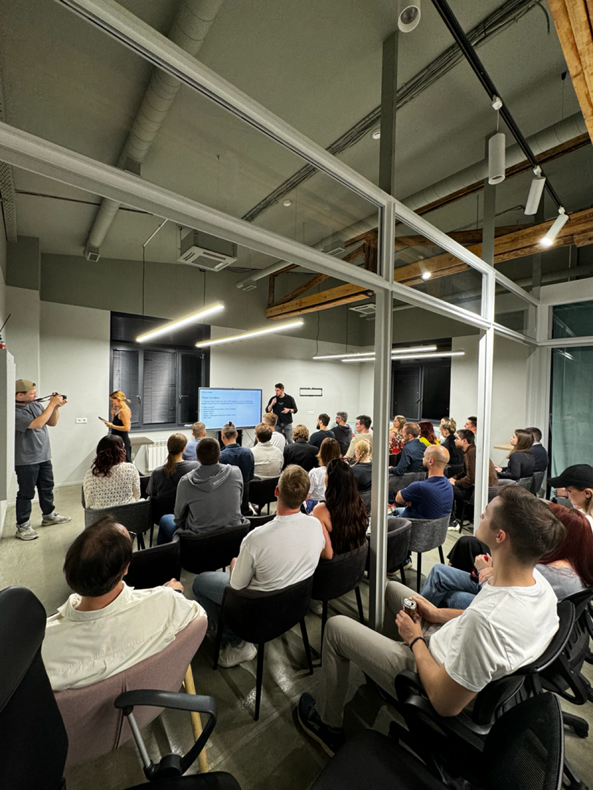 🎊 ИТ-тусовка 7 от ProductLifestyle | Сетка — социальная сеть от hh.ru