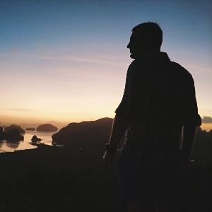 Александр Владимирович | Сетка — социальная сеть от hh.ru