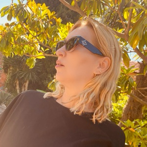 Nasta Kasi | Сетка — социальная сеть от hh.ru