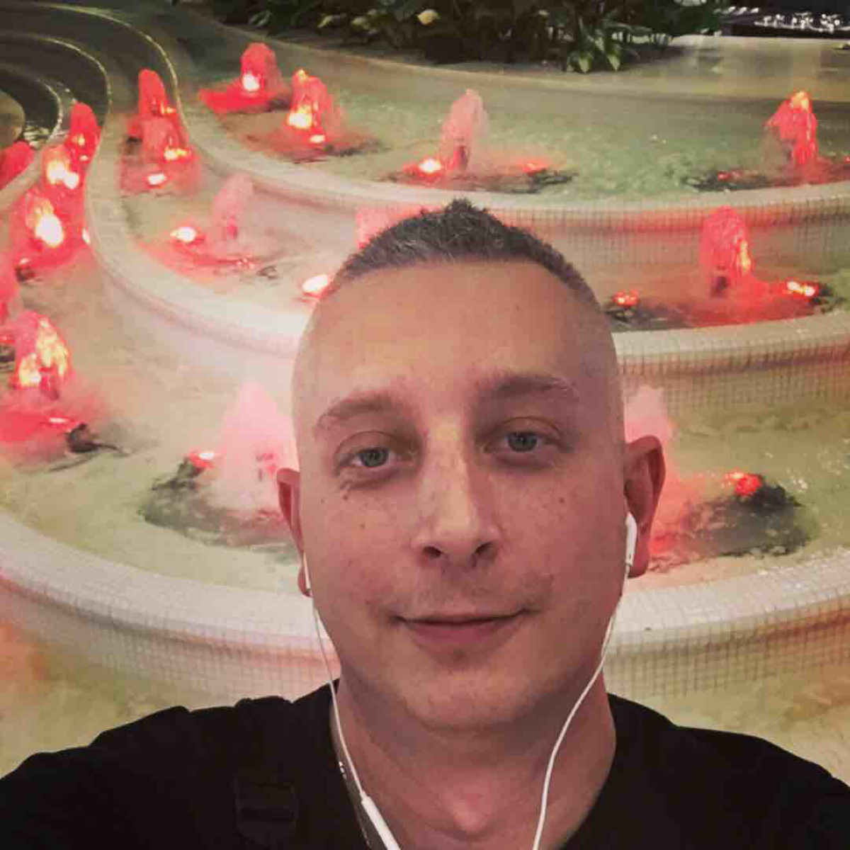 Артем Дадерко | Сетка — социальная сеть от hh.ru