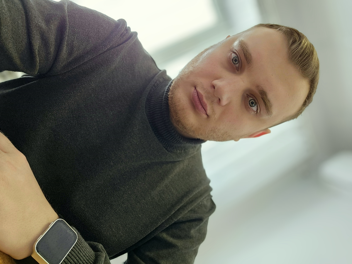 Олег Тупиков