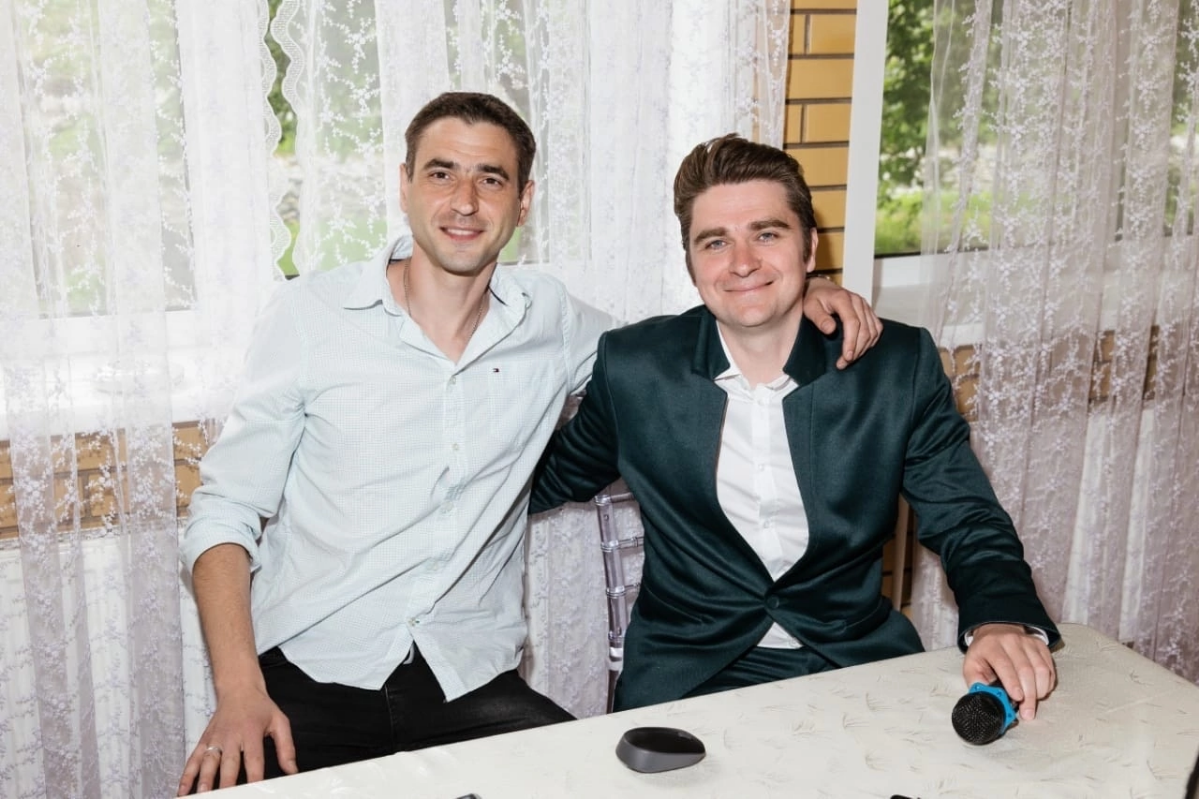 РАД ЗНАКОМСТВУ И СОТРУДНИЧЕСТВУ 🤝
На связи 📞 +7 (916) 311-77-88
#ведущий #ведущийнасвадьбу #ведущийнакорпоратив #ведущийнапраздник #ведущиймосква 
https://rutube | Сетка — социальная сеть от hh.ru