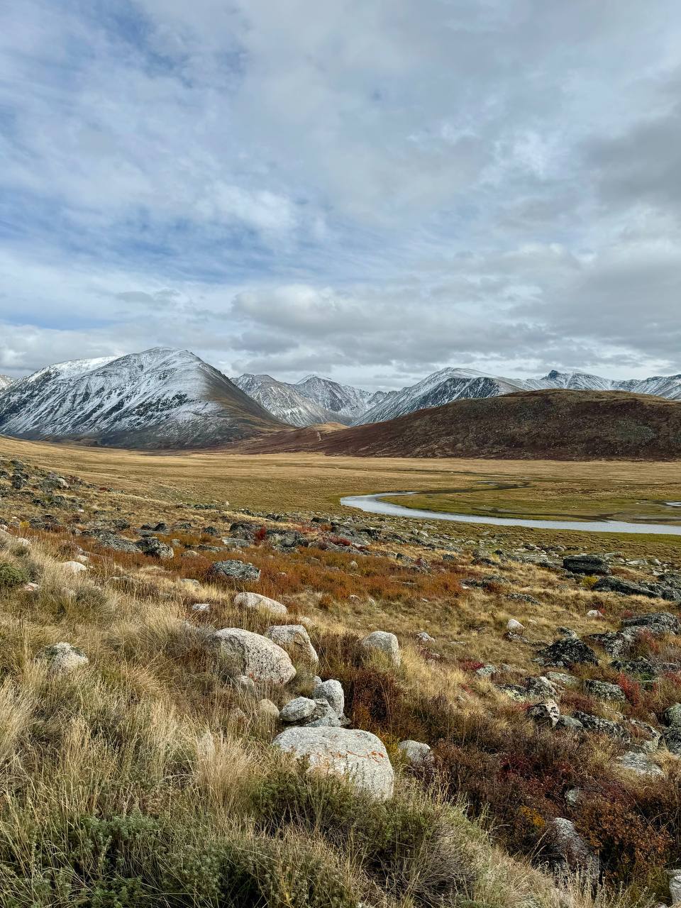 👋 Алтайские горы другие. Это вам не КавказПолное ощущение того, что вернулась из другого мира, где время течёт медленнее, и мозг отключается | Сетка — социальная сеть от hh.ru