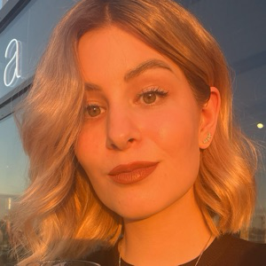 Лиза Чечулина | Сетка — социальная сеть от hh.ru