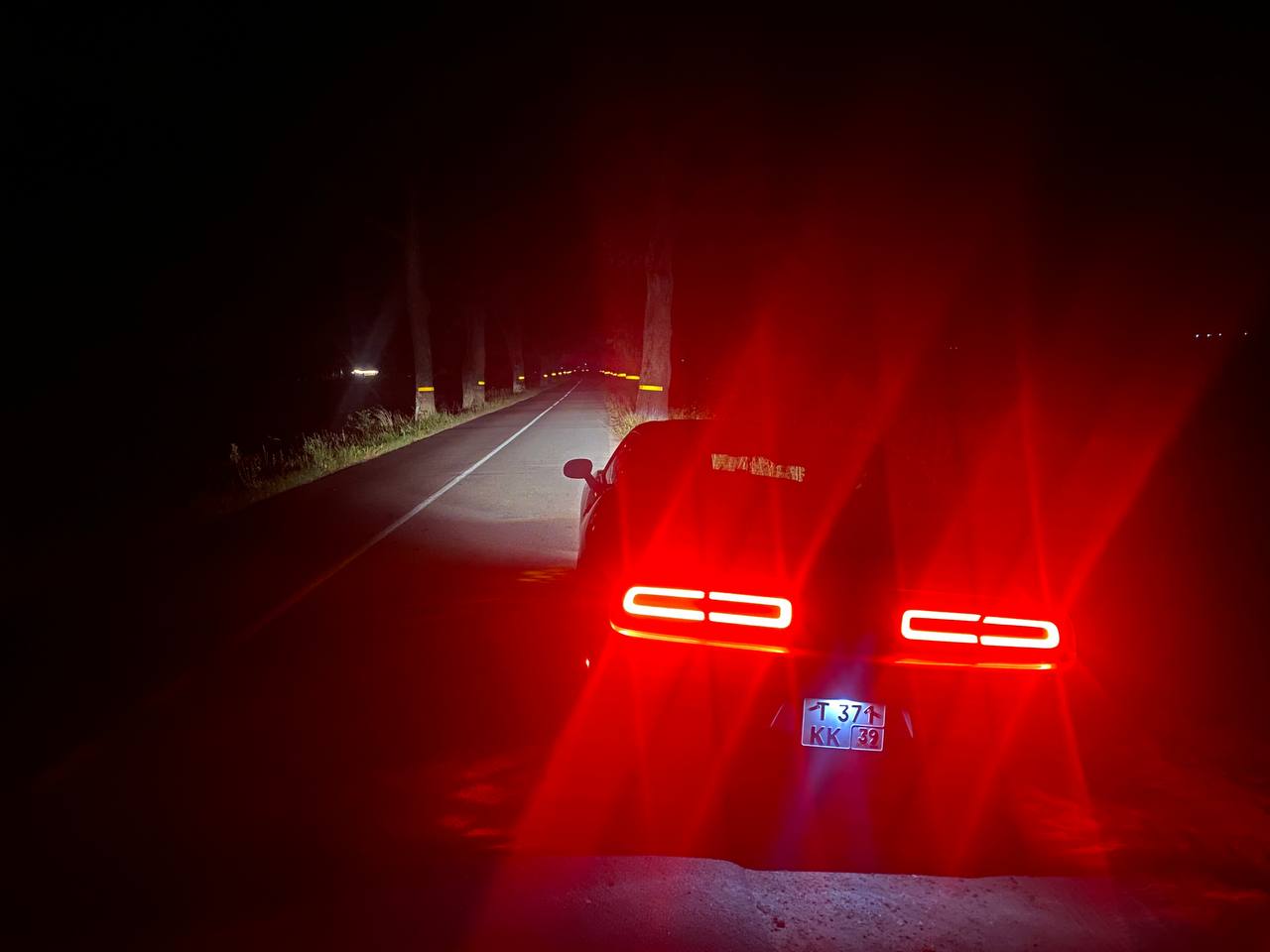 Немного погонял на Додж Челленджере чтобы вам не пришлось 
Понравилось | Сетка — социальная сеть от hh.ru