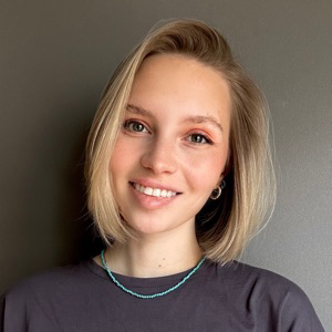 Алина Кузьменко | Сетка — социальная сеть от hh.ru