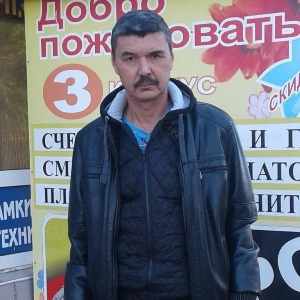 Юрий Арлашев