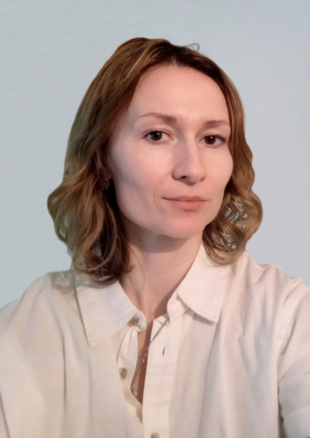 Елена Гусарова