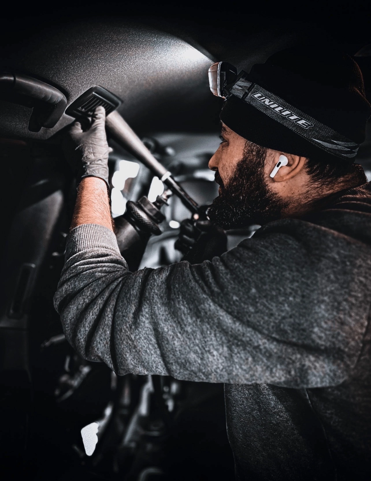 Пример «кейса» с фотографиями для социальных сетей.
Вопрос, имеет ли место быть? Или все же лучше без обработки?
#smm #москва #детейлинг #фотография #обработка | Сетка — социальная сеть от hh.ru