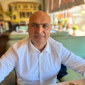 Мансур Аббасов