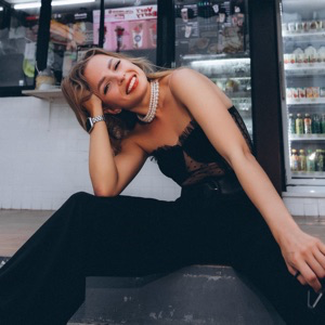 Анита Ермоленко