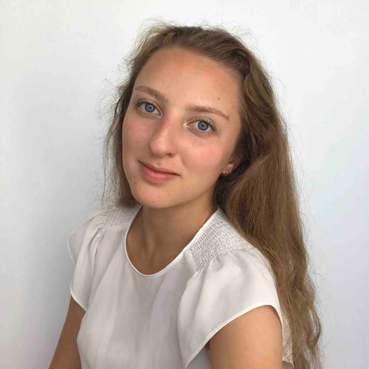 Анна Любарская