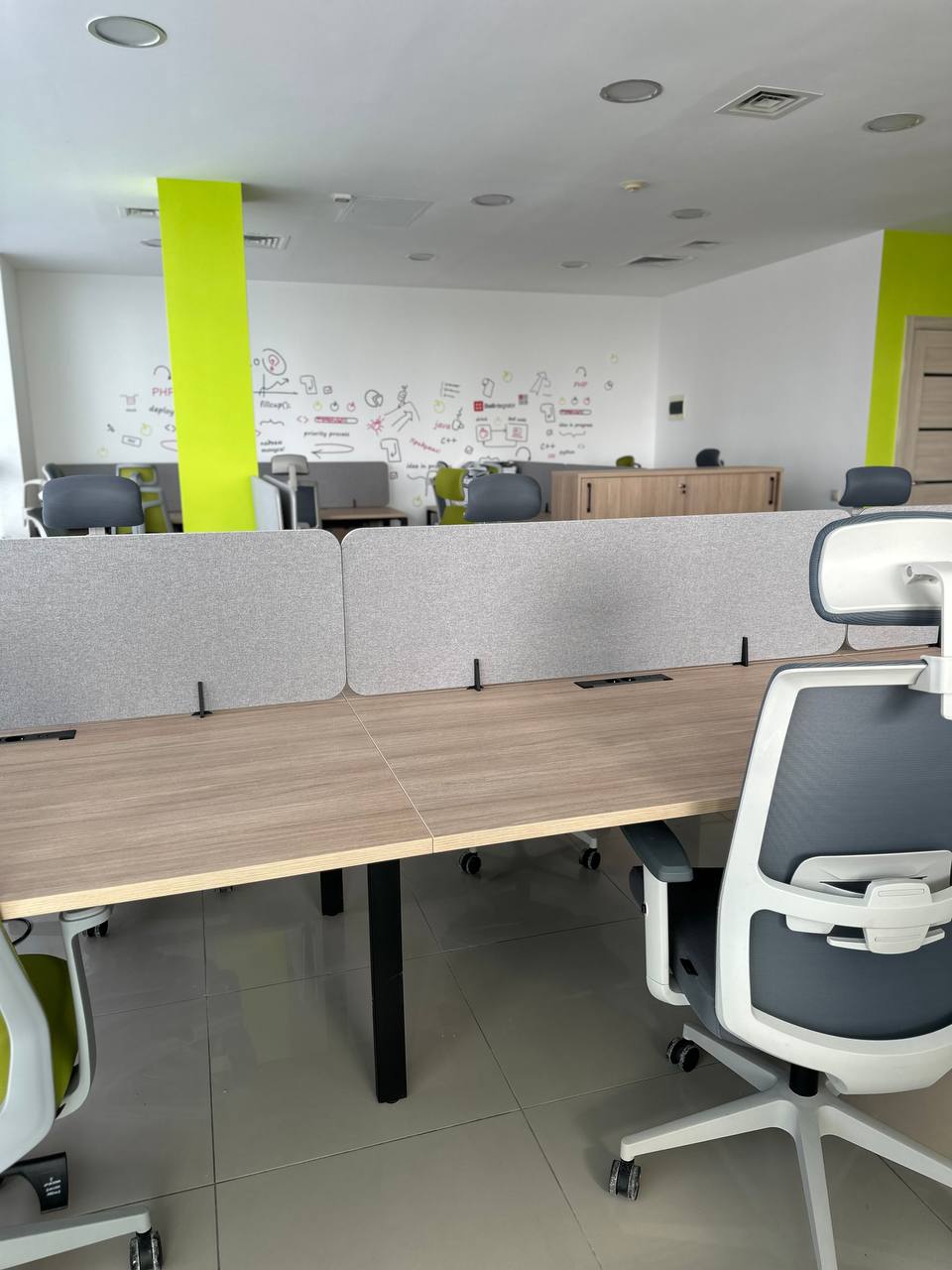 Мы теперь и в Барнауле! 🩷
Bell Integrator продолжает расширять горизонты своего присутствия в регионах и приглашает в новый офис в Алтайском крае в чудесном городе Барнауле | Сетка — социальная сеть от hh.ru