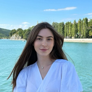 Анастасия Суркова | Сетка — социальная сеть от hh.ru