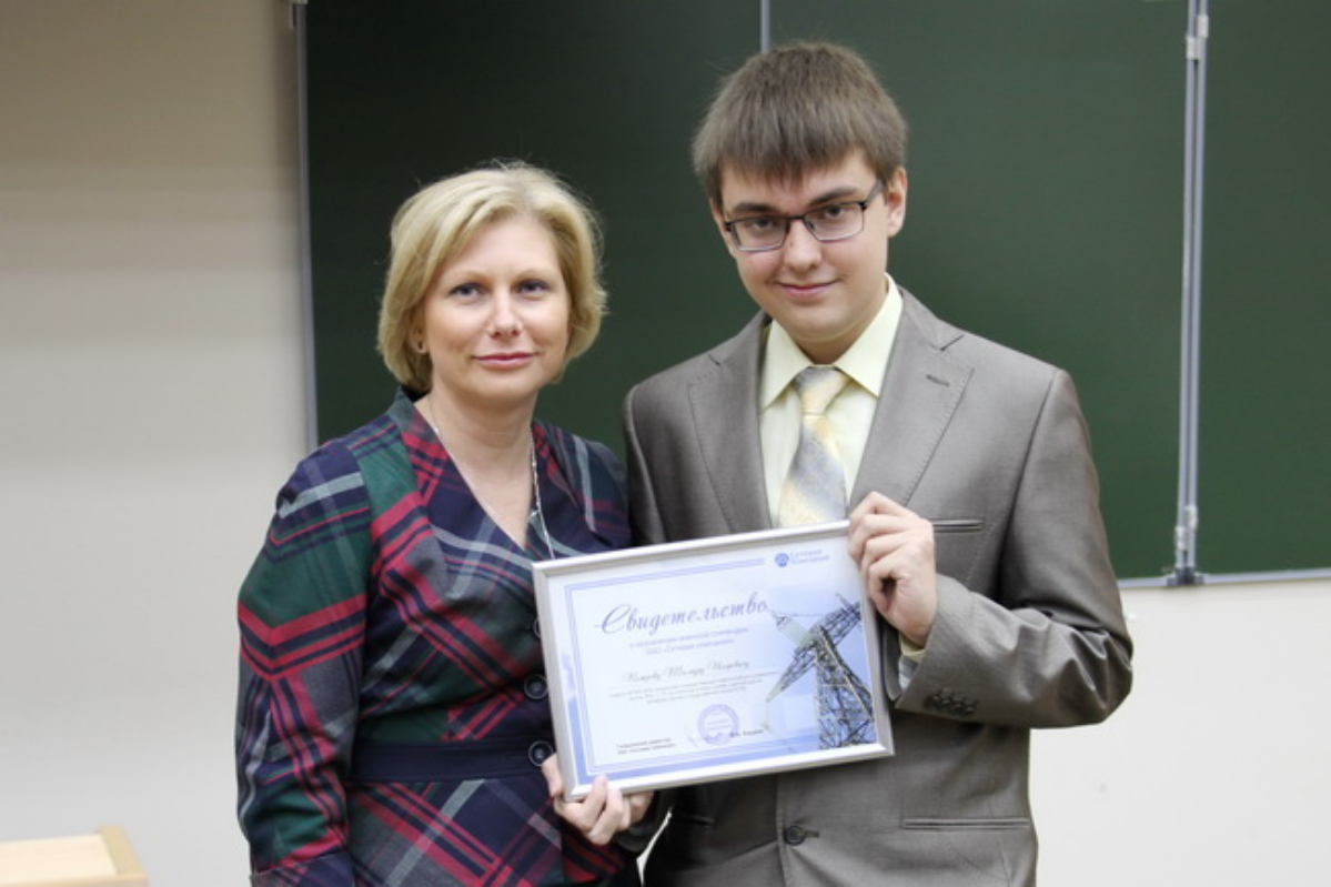 Тимур Петров