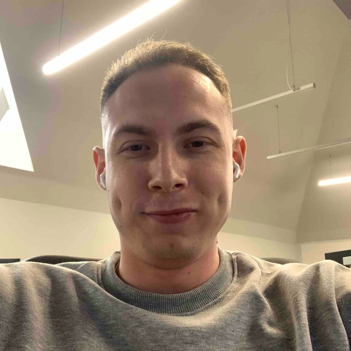 Владислав Швецов