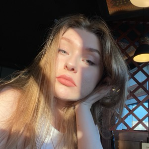 Олеся Колесникова