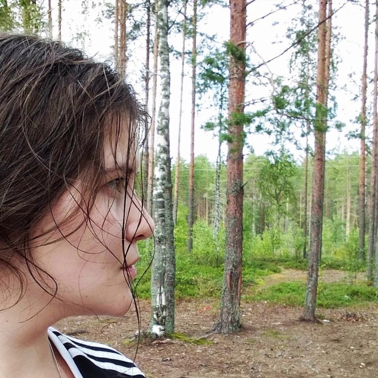Доверие к себе: как научиться слышать свой внутренний голос 💭
Вы когда-нибудь оказывались в ситуации, когда умом понимаете одно, а сердце подсказывает другое? Мы часто боимся довериться своему внутрен... | Сетка — социальная сеть от hh.ru