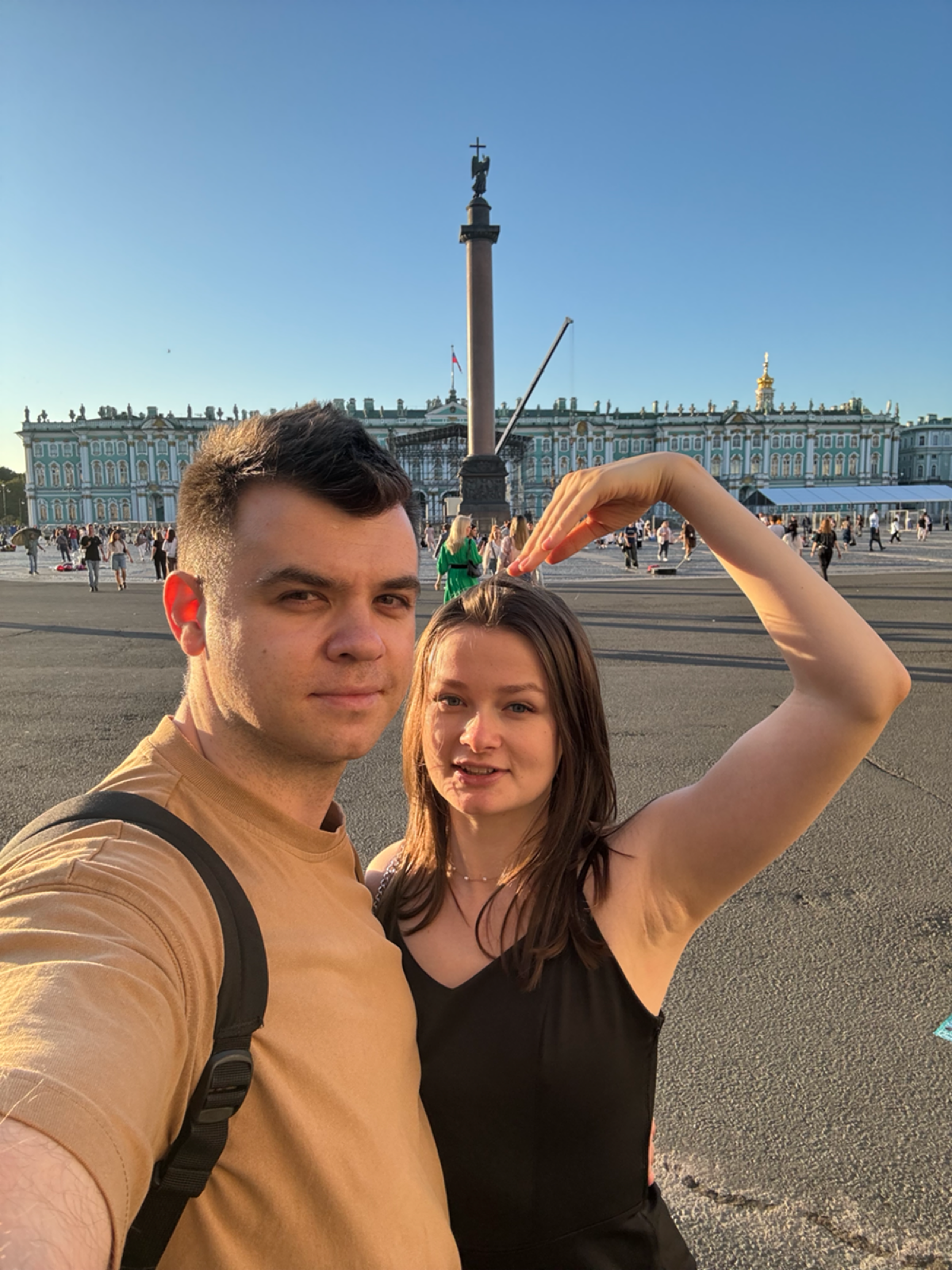 ✍️ Как нам удалось выиграть тендер и обойти конкурентов | Сетка — социальная сеть от hh.ru