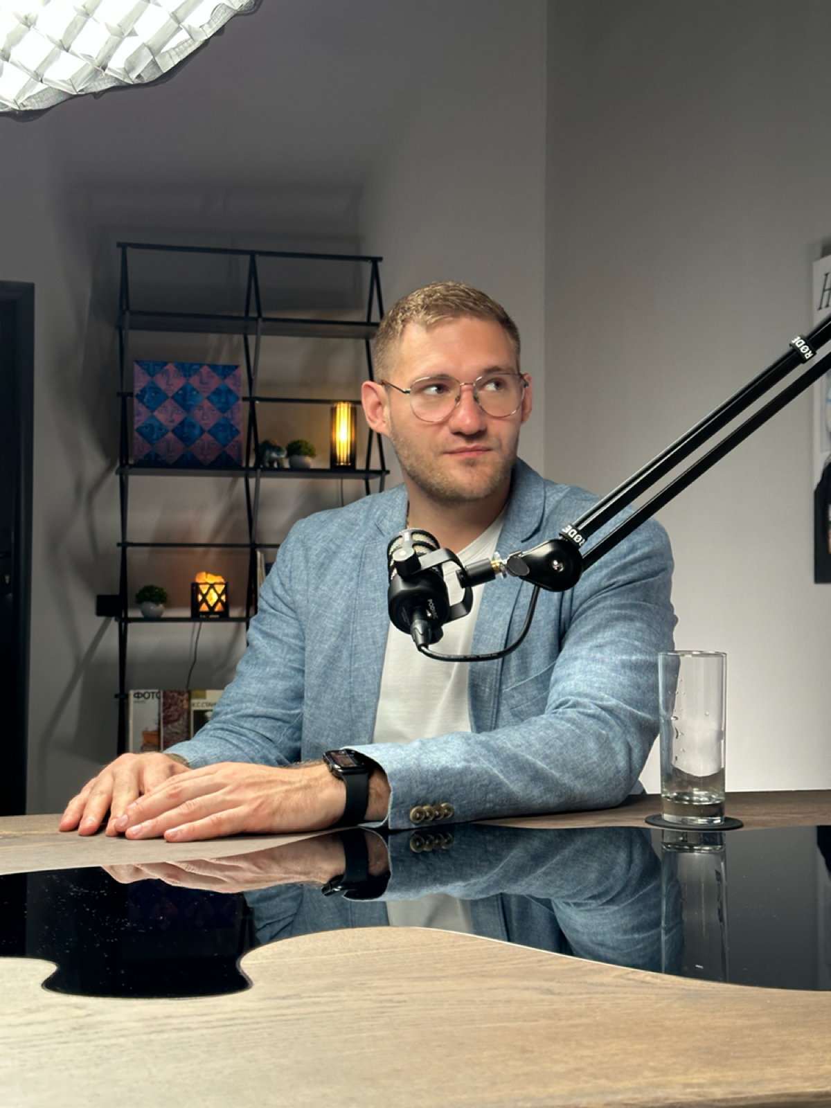 Маркетинг, которым мы его знали - Умер. 🪦
Да здравствует Маркетинг нового времени | Сетка — социальная сеть от hh.ru