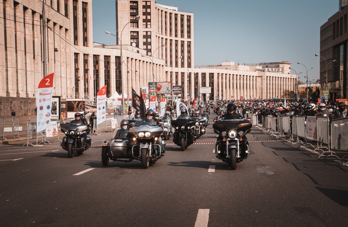 🏍 21 сентября пройдет мотофестиваль в честь закрытия мотосезона 2024
Мотоколонна начнет движение с Зубовской улицы и, проехав по Садовому кольцу, финиширует на Университетской площади
На старте и фини... | Сетка — социальная сеть от hh.ru