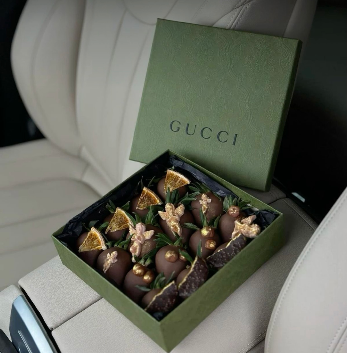 Запусти свой бренд сладостей с контрактным производством в Москве! 🍬🍫
Мечтаешь о собственном бренде сладостей? Контрактное производство — быстрый способ выйти на рынок без значительных затрат | Сетка — социальная сеть от hh.ru