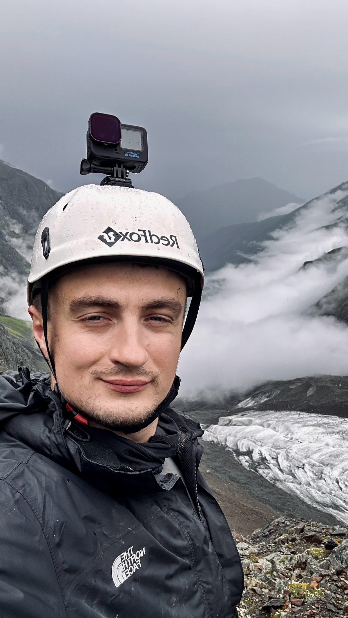 #постзнакомство #горы #путешествия
В июле 2024 года мы восходили на г. Казбек со стороны Северной Осетии (2B) (высота 5033 м. над уровнем моря) | Сетка — социальная сеть от hh.ru