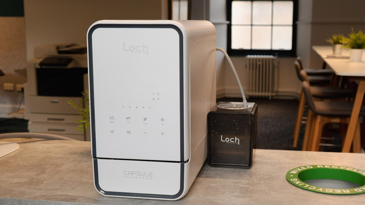 ⚡️Capsule Solo — портативная посудомоечная машина 🍽️
Британский стартап Loch выпустил «самую маленькую в мире» посудомойку для автодомов и небольших кухонь | Сетка — социальная сеть от hh.ru